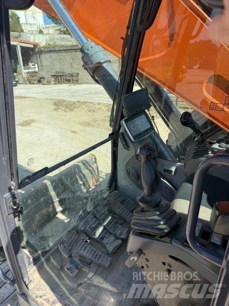 Doosan DX235LCR Bandgrävare