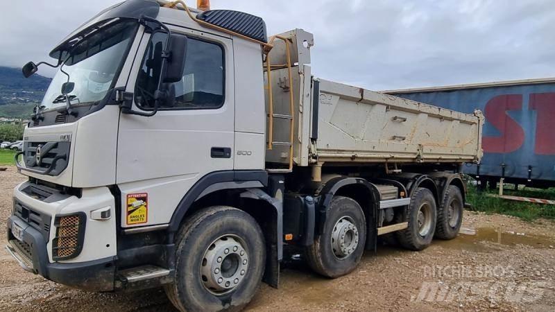 Volvo tri benne Tippbilar