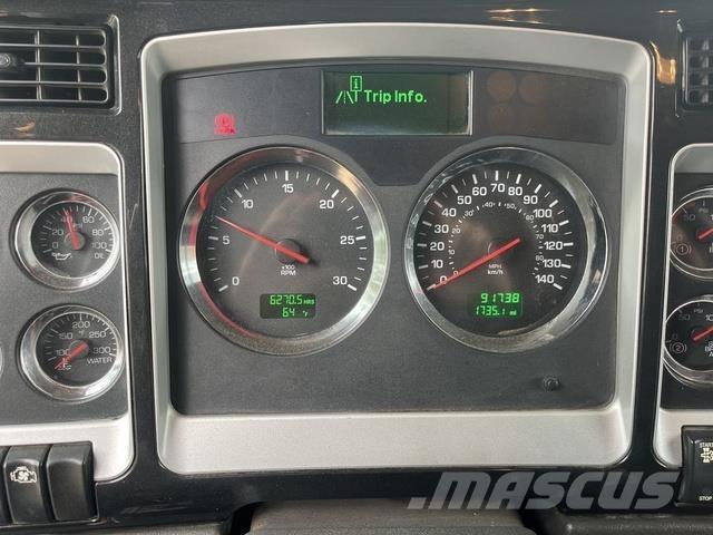 Kenworth T800B Övriga bilar