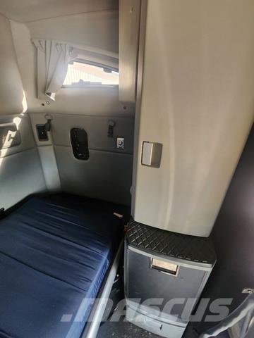 Kenworth T880 Övriga bilar