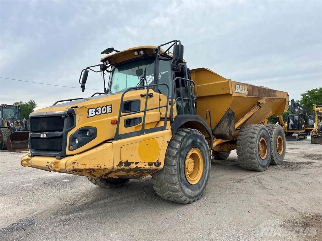 Bell B30E Midjestyrd dumper