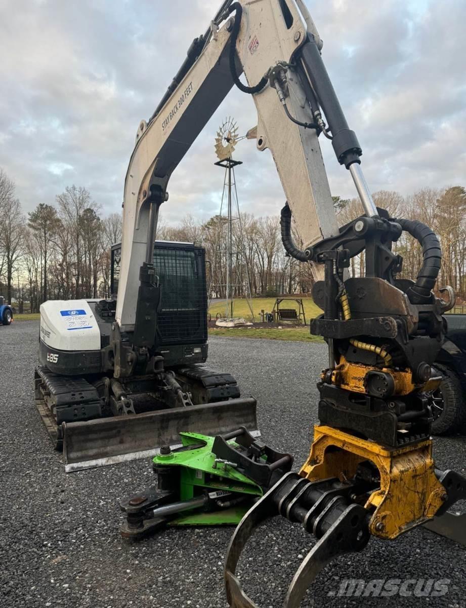 Bobcat E85 Bandgrävare