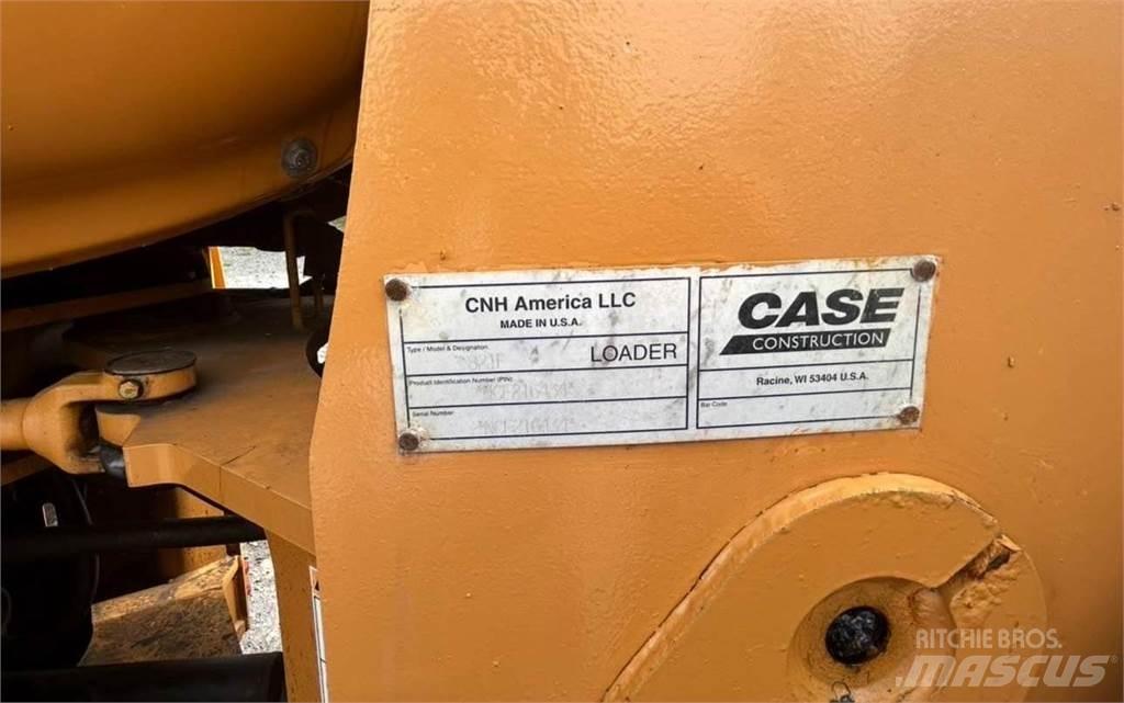CASE 821F Hjullastare