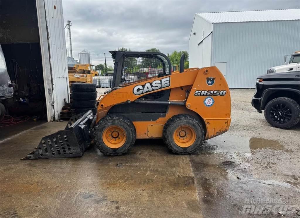 CASE SR270 Kompaktlastare
