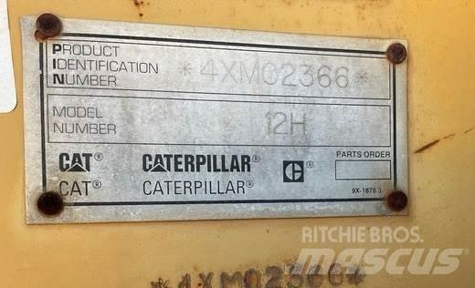 CAT 12H Väghyvlar