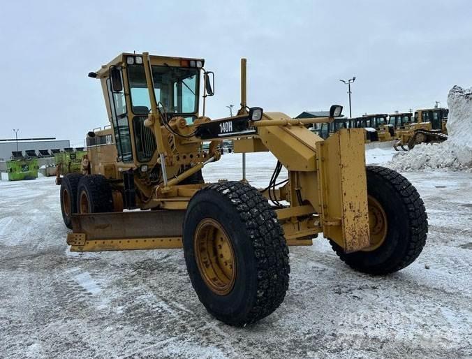 CAT 140H Väghyvlar