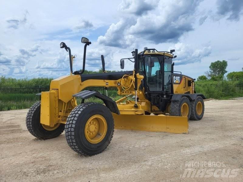 CAT 140M Väghyvlar