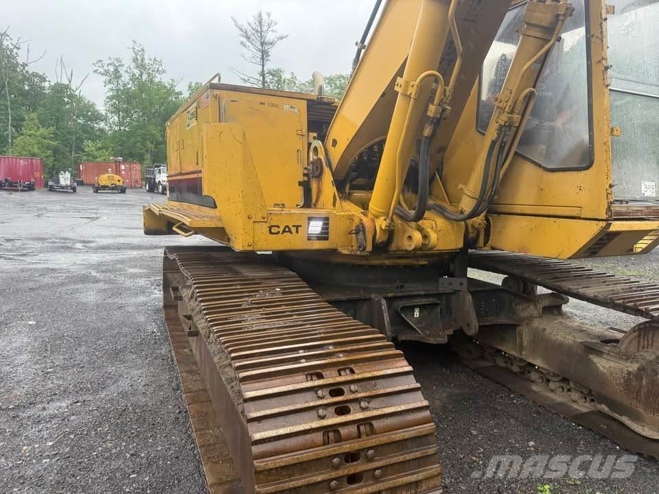 CAT 235B Bandgrävare