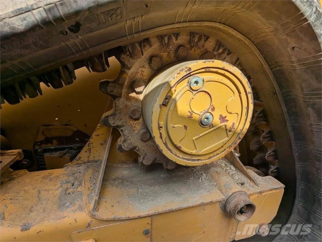 CAT 239D3 Kompaktlastare