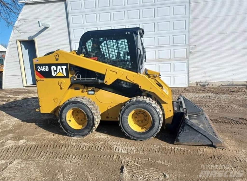 CAT 246D Kompaktlastare
