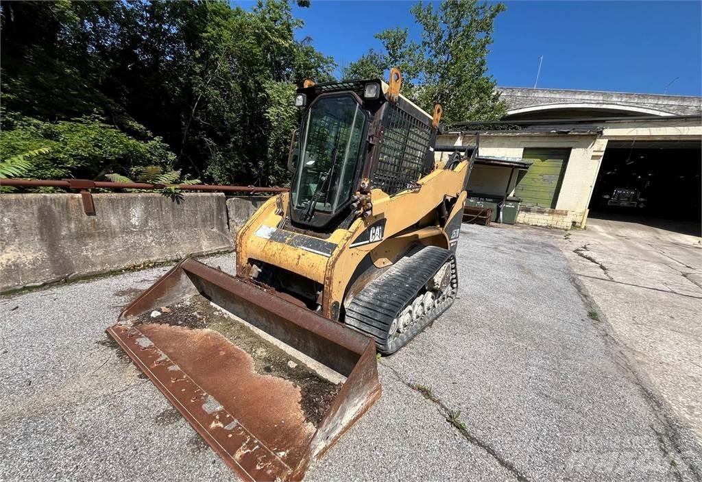 CAT 257B Kompaktlastare