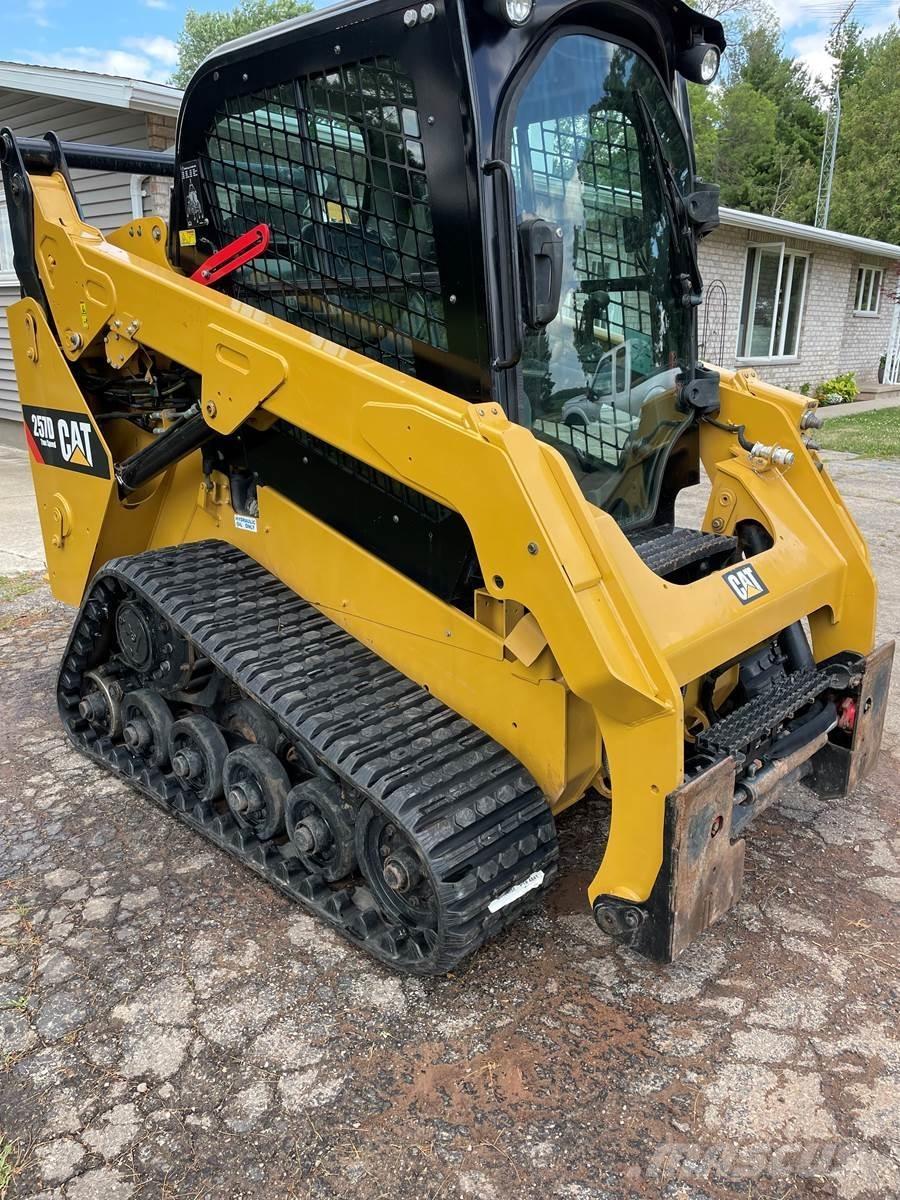 CAT 257D Kompaktlastare