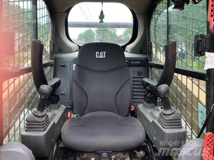 CAT 259D3 Bandlastare
