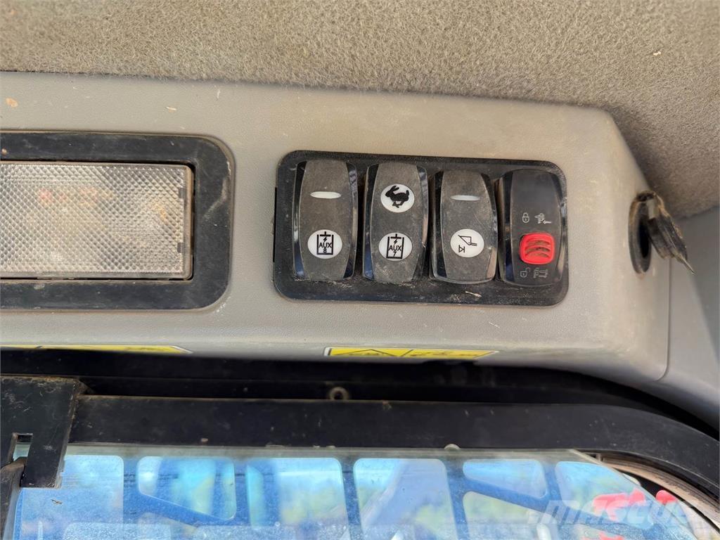 CAT 277D Kompaktlastare