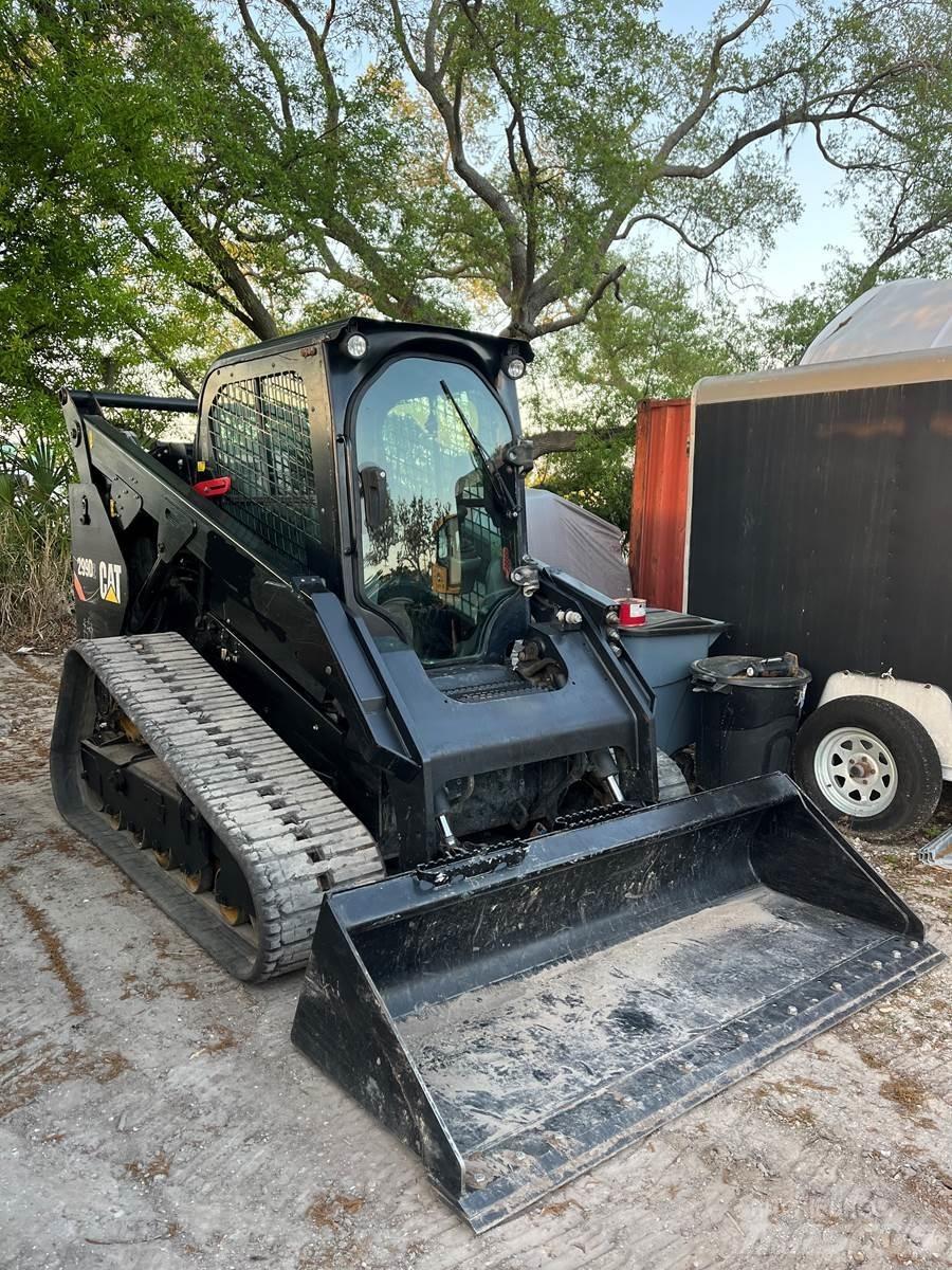 CAT 299D2 Kompaktlastare