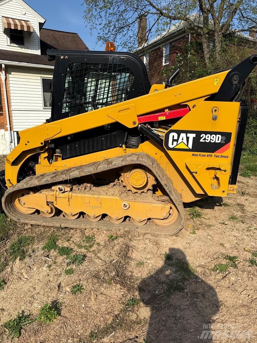 CAT 299D2 Kompaktlastare