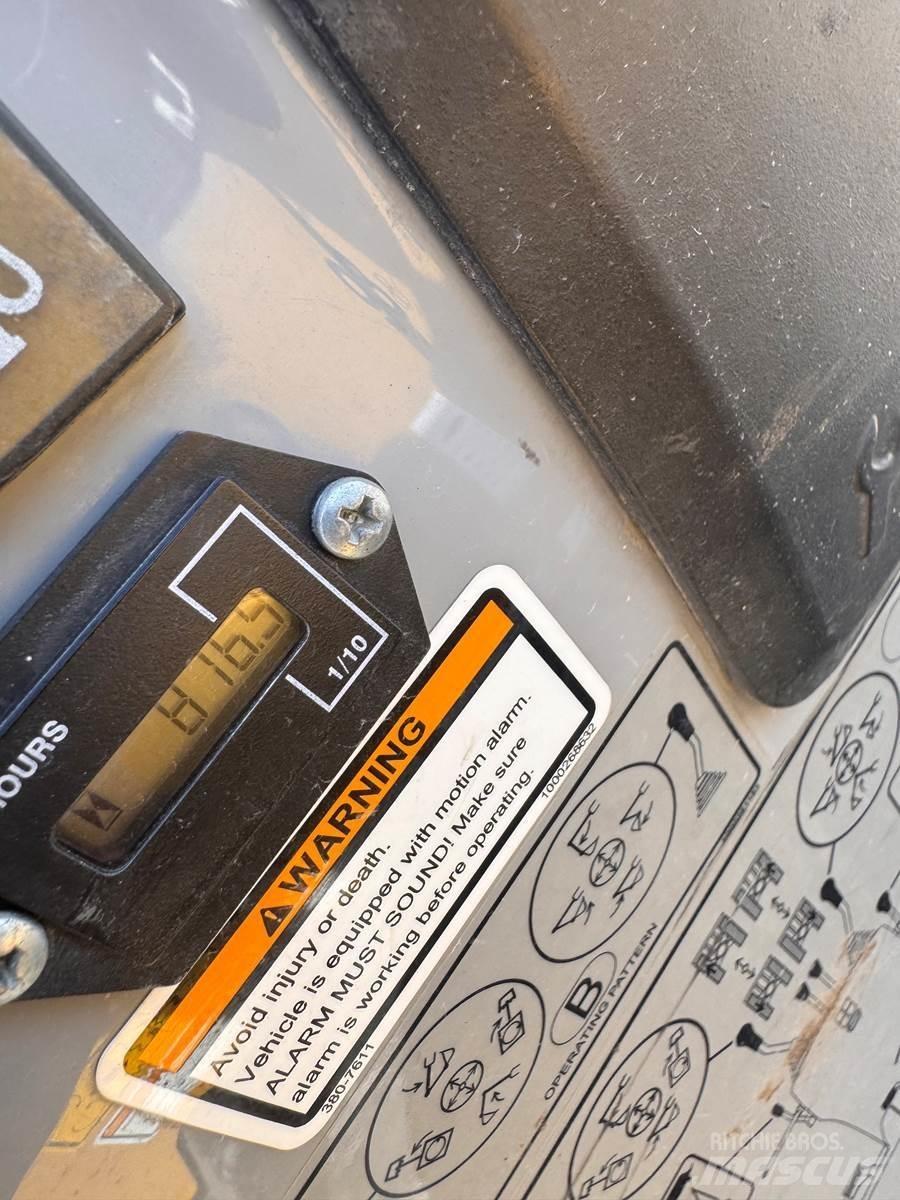 CAT 300.9D Minigrävare < 7t
