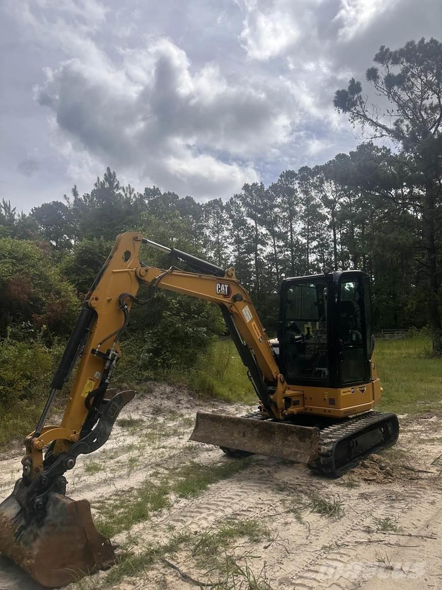 CAT 304 Minigrävare < 7t