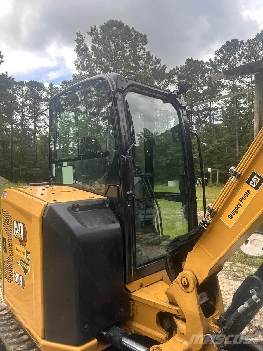 CAT 304 Minigrävare < 7t