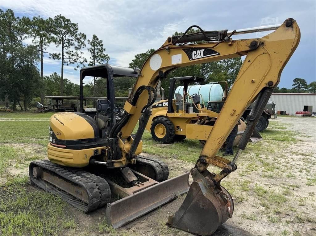 CAT 304CR Minigrävare < 7t