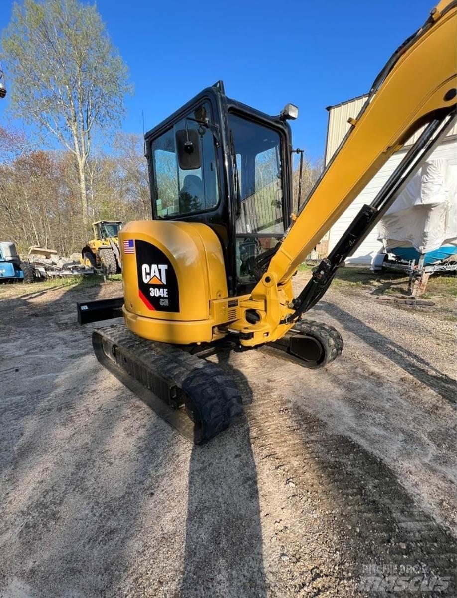 CAT 304E Minigrävare < 7t
