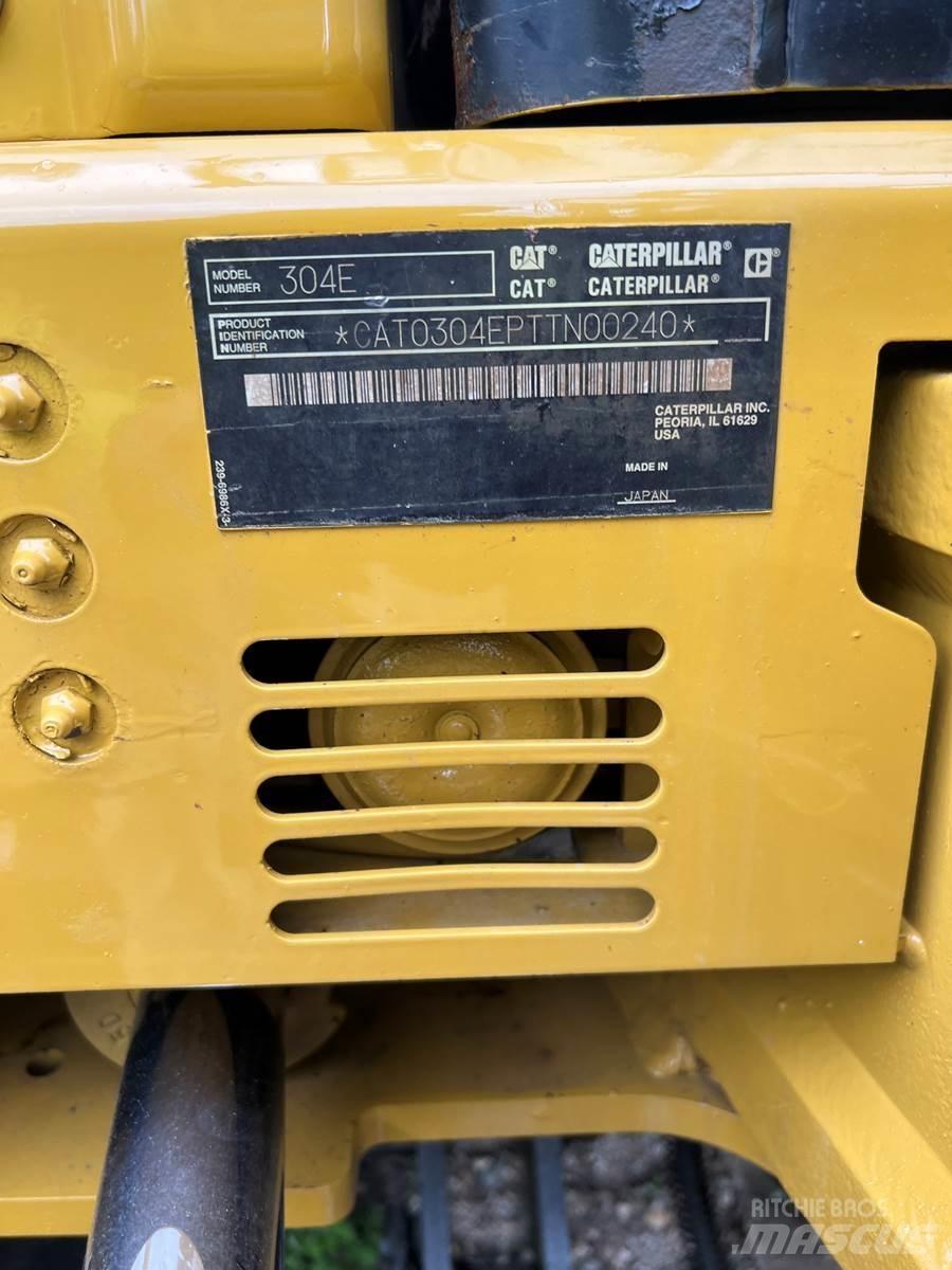 CAT 304E Minigrävare < 7t