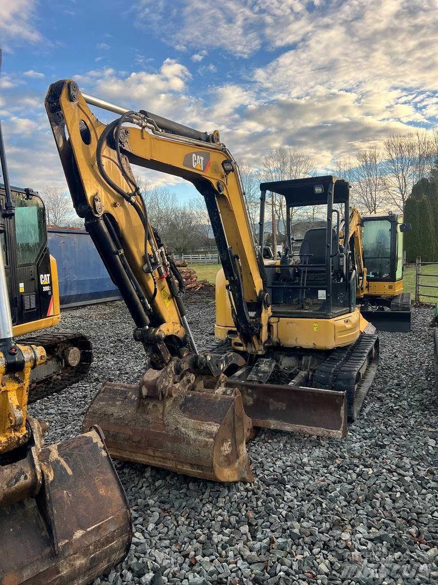 CAT 305 Minigrävare < 7t