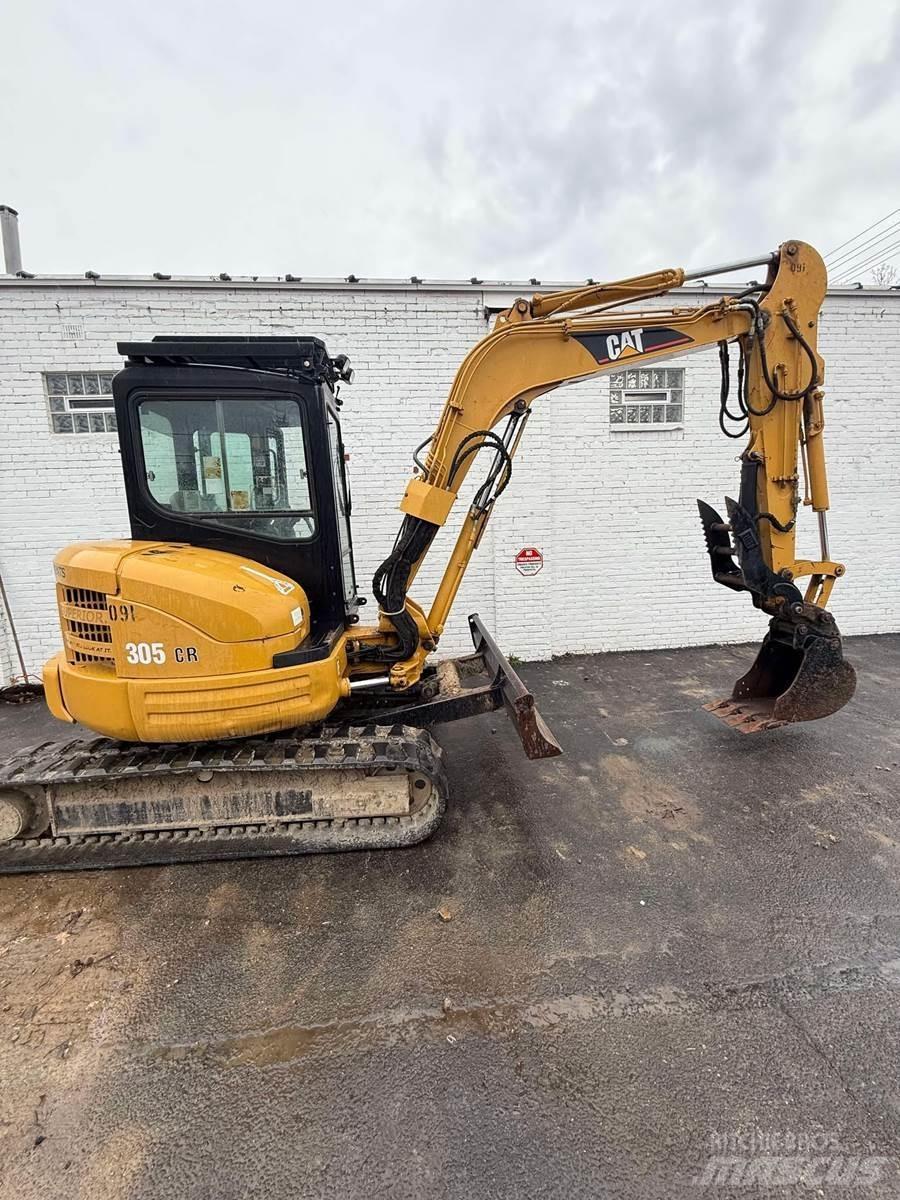 CAT 305CR Minigrävare < 7t