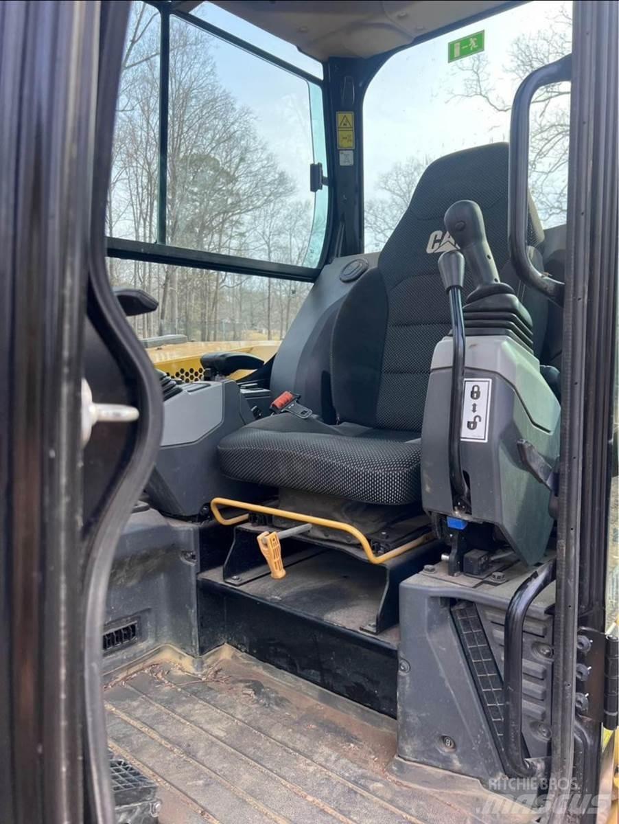 CAT 306 Minigrävare < 7t