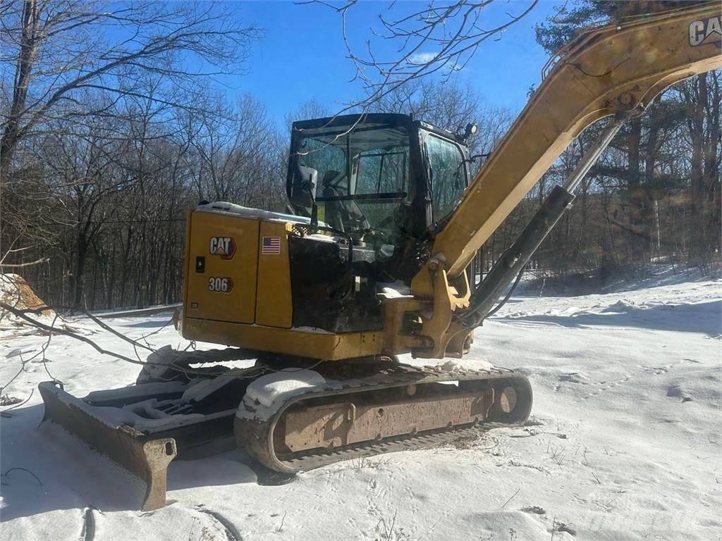 CAT 306CR Minigrävare < 7t