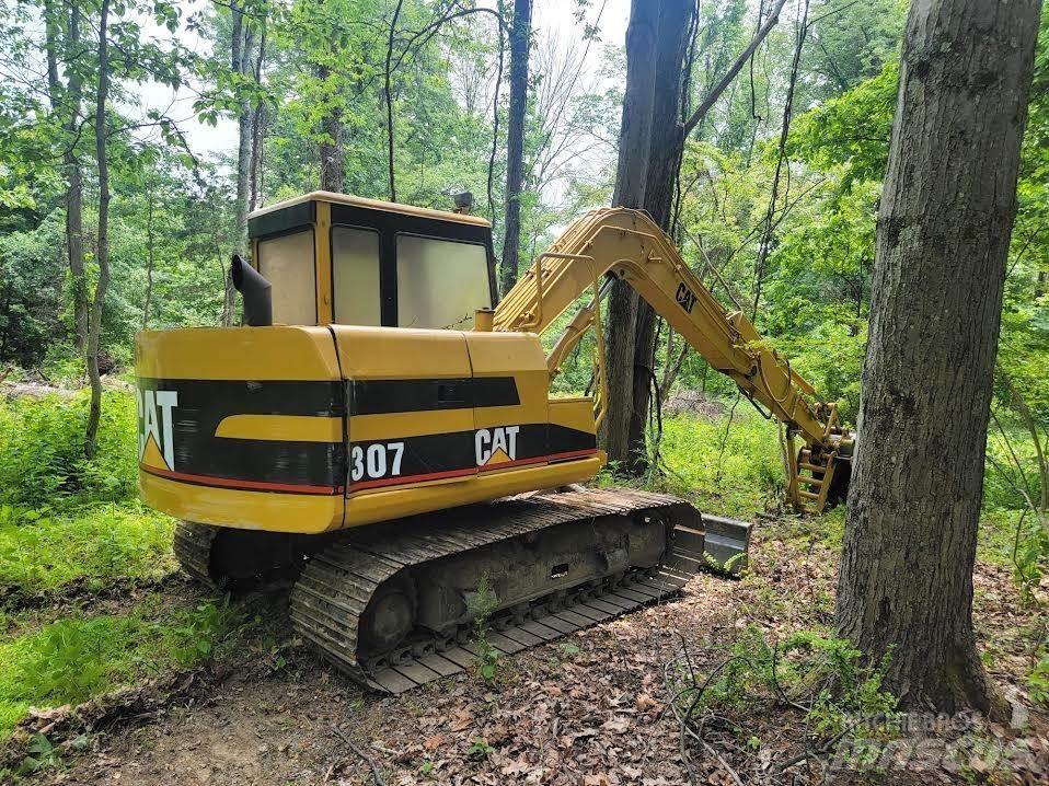 CAT 307 Bandgrävare