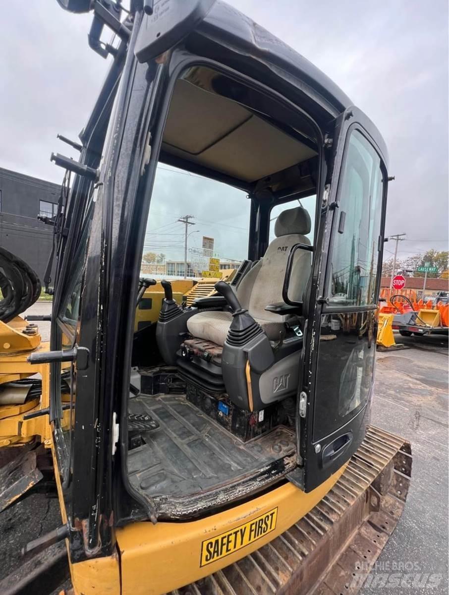 CAT 308D Bandgrävare