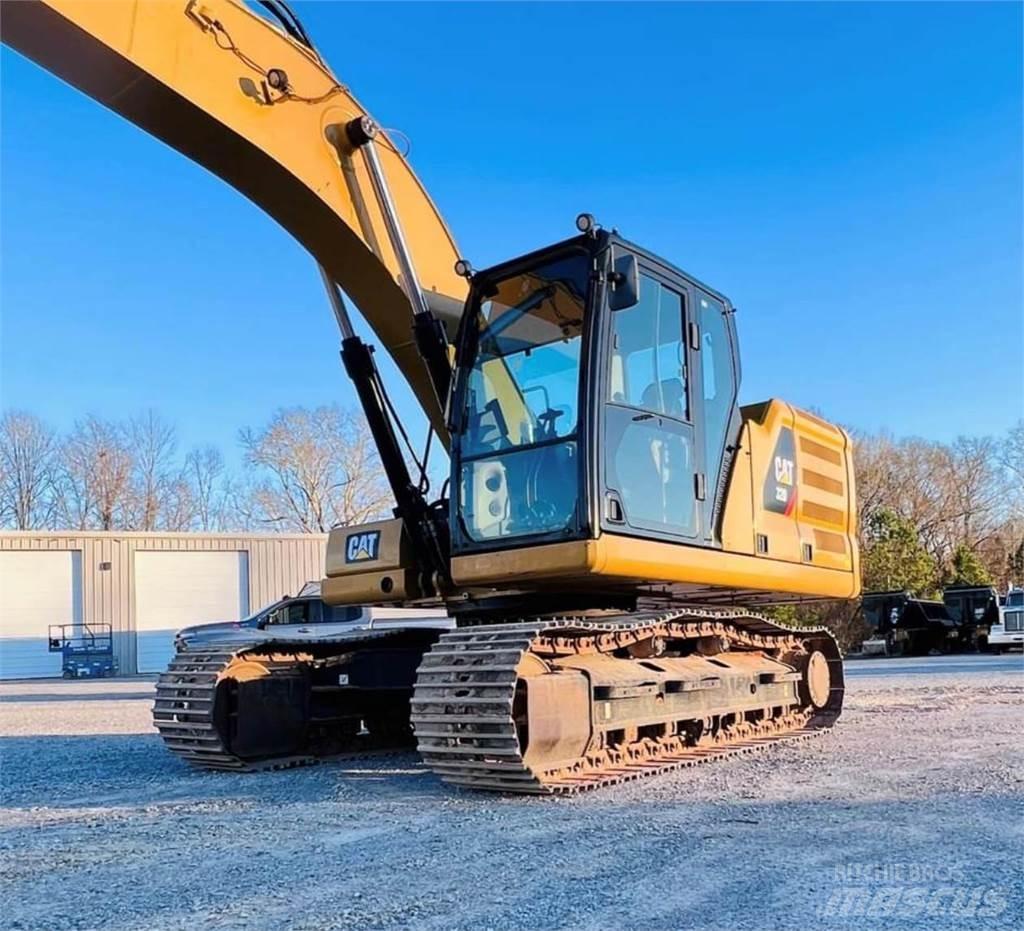 CAT 320 Bandgrävare