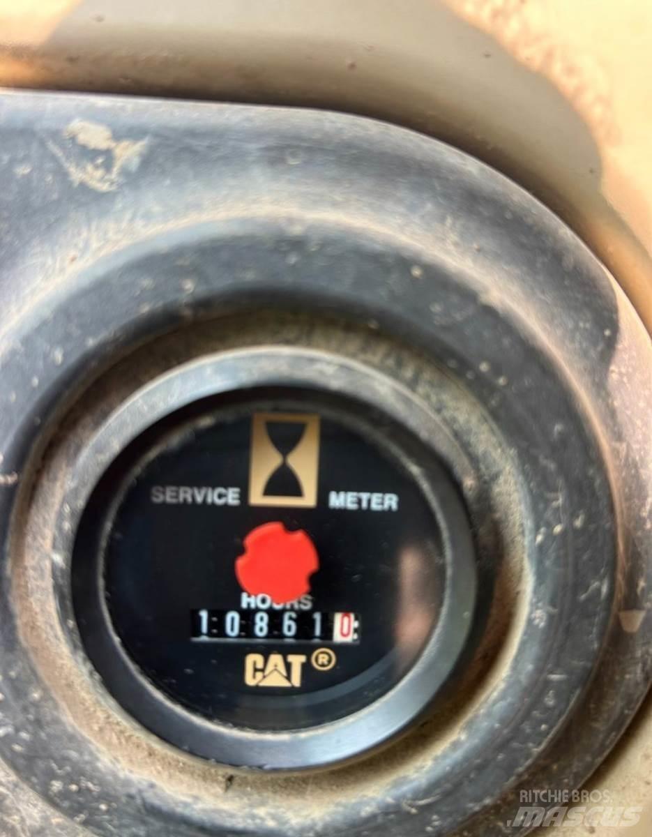 CAT 320C Bandgrävare