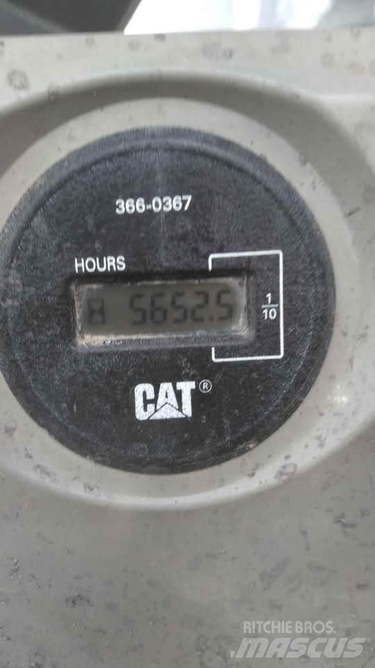 CAT 320EL Bandgrävare
