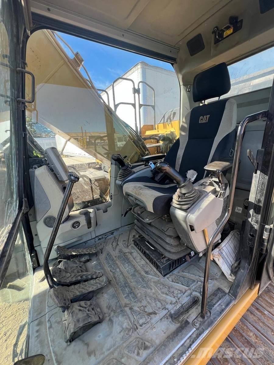 CAT 320EL Bandgrävare
