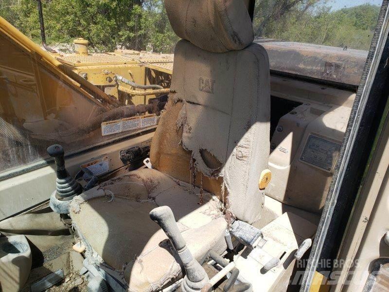 CAT 320L Bandgrävare