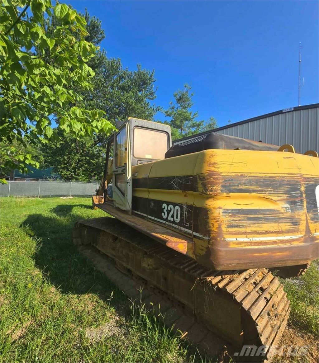 CAT 320L Bandgrävare