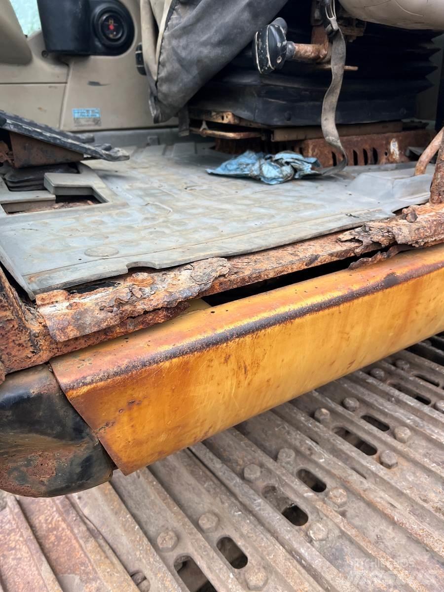 CAT 322C Bandgrävare