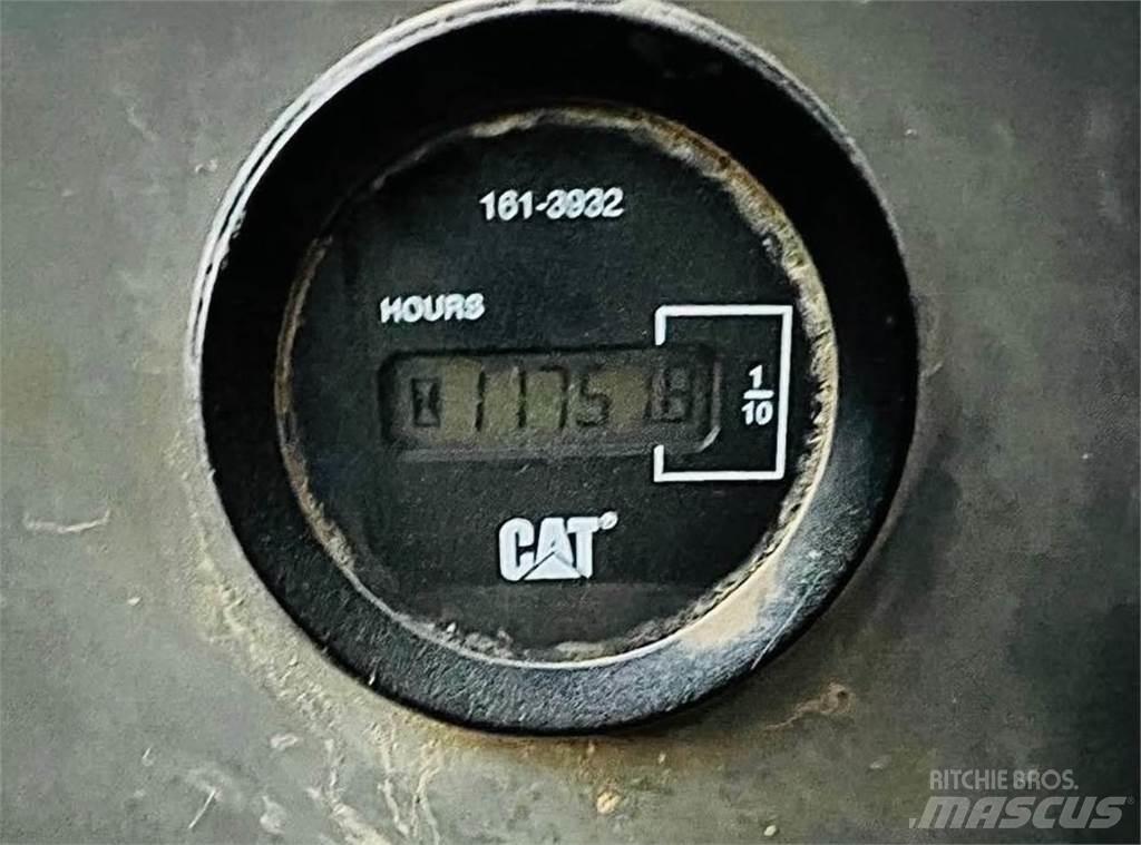 CAT 324DL Bandgrävare