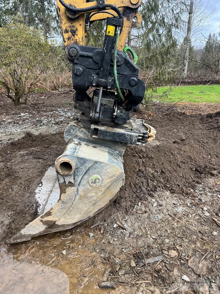 CAT 325 Bandgrävare