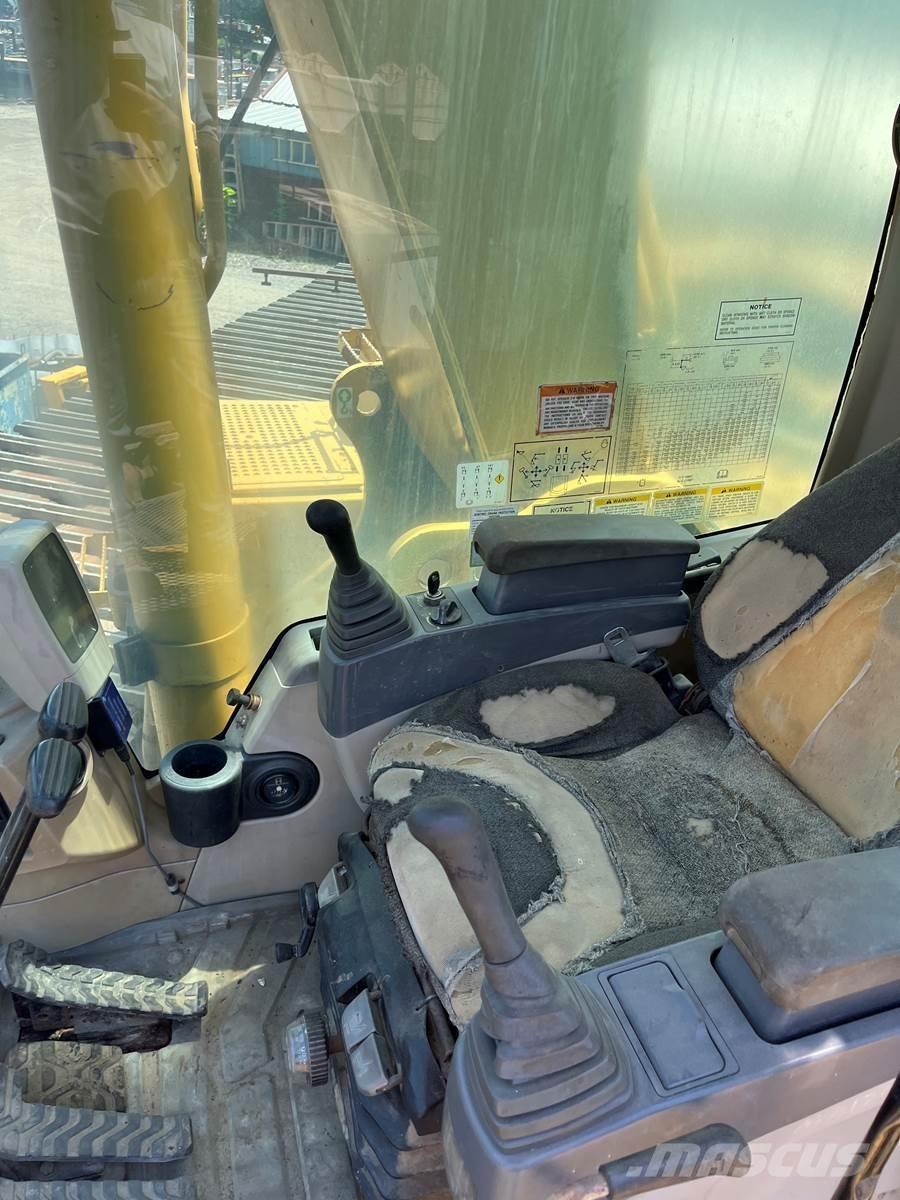 CAT 325CL Bandgrävare