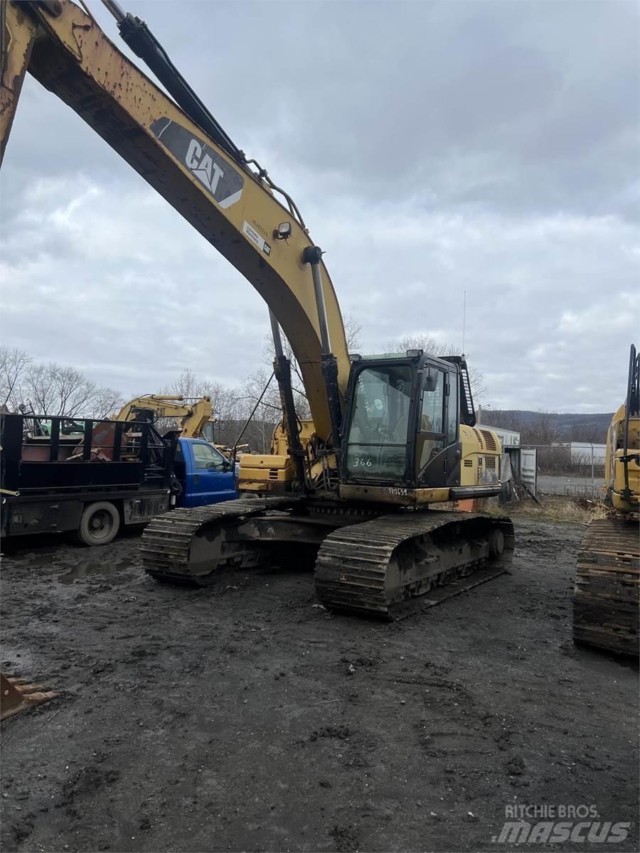 CAT 329DL Bandgrävare