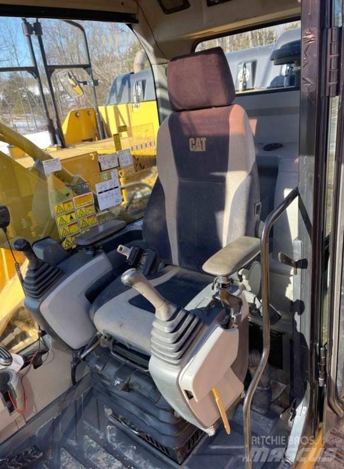 CAT 329EL Bandgrävare