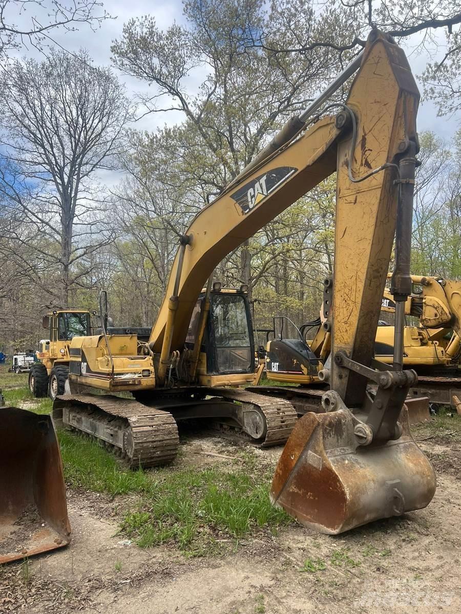 CAT 330BL Bandgrävare