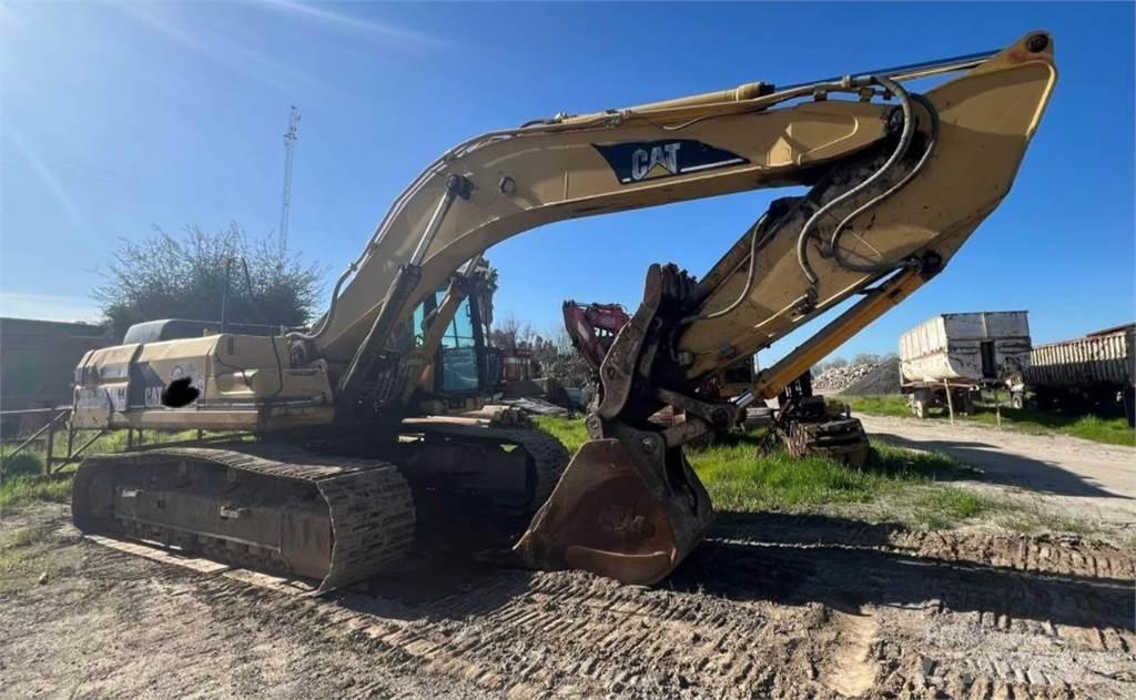 CAT 330BL Bandgrävare