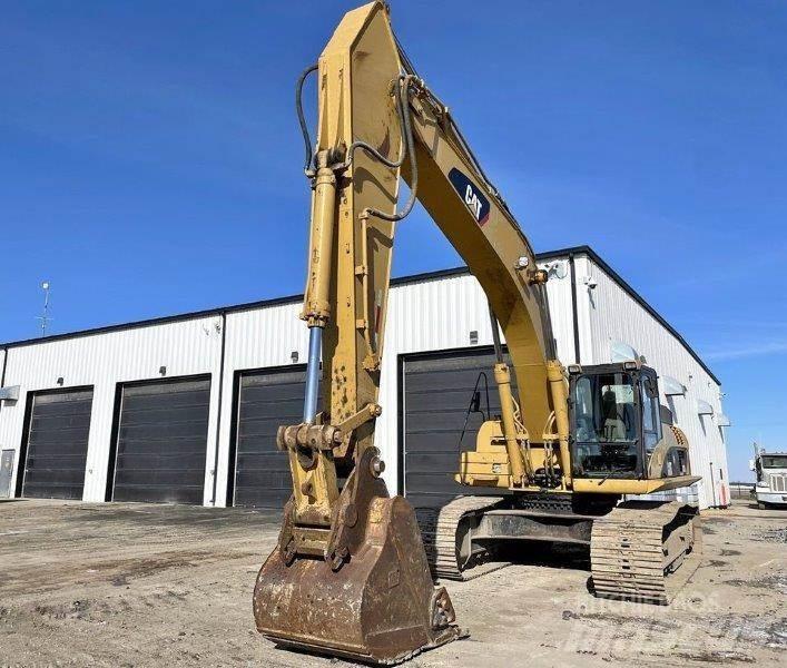 CAT 330D Bandgrävare