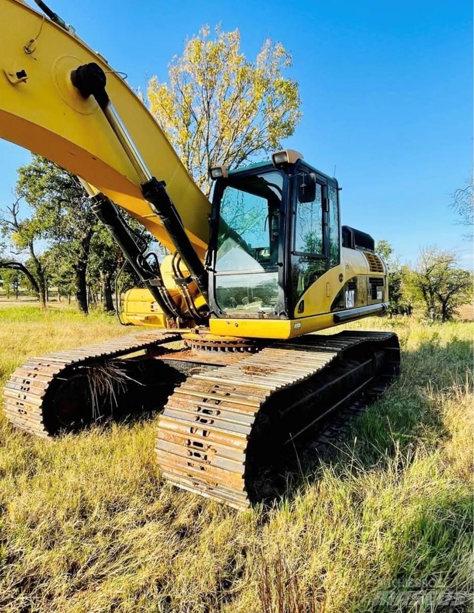 CAT 330DL Bandgrävare