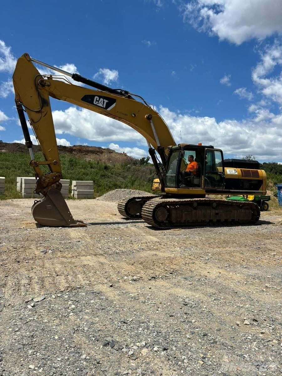 CAT 330DL Bandgrävare