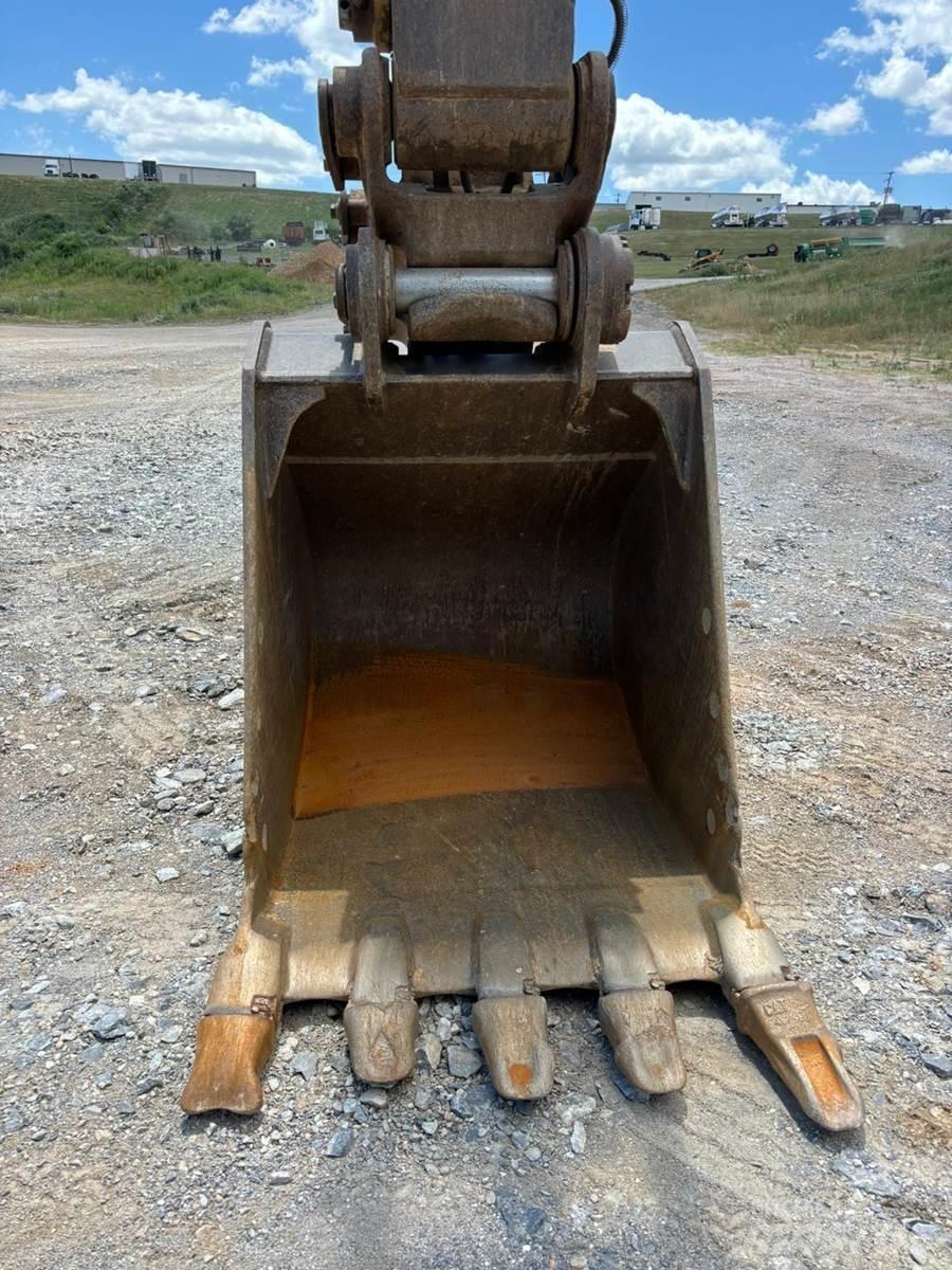 CAT 330DL Bandgrävare